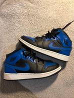 Blue Nike Jordan mid 1, Schoenen, Ophalen of Verzenden, Zo goed als nieuw