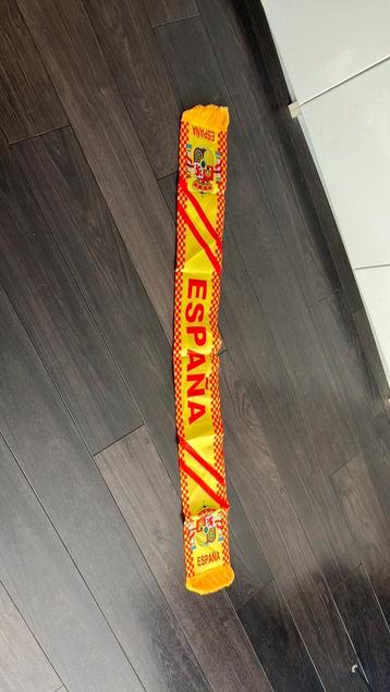 Sjaal Espana beschikbaar voor biedingen