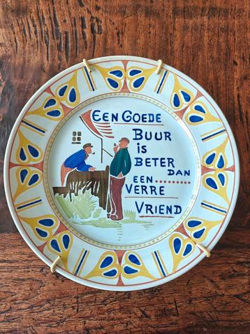 Art Deco Gedenkbord - Een goede buur beschikbaar voor biedingen