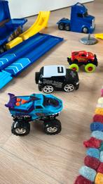 Auto cars bliksem mcqueen monstertruc politie, Kinderen en Baby's, Speelgoed | Speelgoedvoertuigen, Ophalen of Verzenden, Zo goed als nieuw