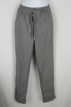 Nette grijze damesbroek, krijtstreep, elastieken taille. 34, Kleding | Dames, Broeken en Pantalons, ., Ophalen of Verzenden, Zo goed als nieuw