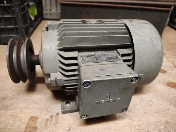 Siemens 2,2kW Elektromotor - Krachtstroom, Doe-het-zelf en Verbouw, Motoren, Gebruikt, Elektromotor, 1800 rpm of meer, Ophalen of Verzenden