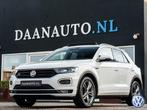 Volkswagen T-Roc 1.5 TSI Sport 2x R Line Pano VirtCP Beats, Auto's, Volkswagen, Voorwielaandrijving, Euro 6, 4 cilinders, 150 pk