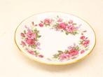 Queen Anne kop en schotel 32950, Gebruikt, Ophalen of Verzenden, Bord(en), Wedgwood