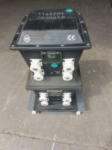 2x trafoverdeelkast trafo verdeelkast 380 Volt-110 Volt beschikbaar voor biedingen
