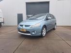 Mitsubishi Grandis 2.4 Mivec 7 2008 alleen handel of export, Auto's, Mitsubishi, Voorwielaandrijving, 164 pk, 7 stoelen, Bedrijf