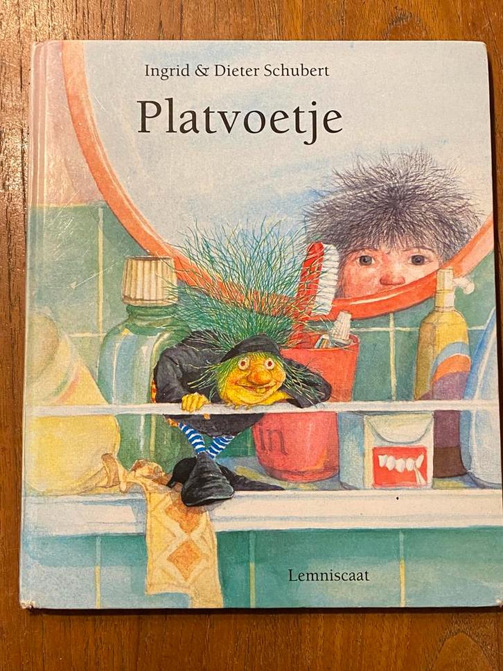 Platvoetje - Ingrid en Dieter Schubert, Lemniscaat, Boeken, Prentenboeken en Plaatjesalbums, Gelezen, Prentenboek, Ophalen of Verzenden