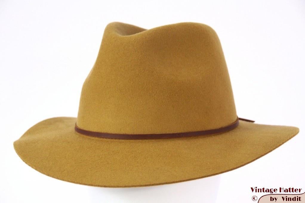 Gleufhoed Brixton Wesley maize donker geel 59 Nieuw Sample, Hoed, Brixton Wesley, Nieuw, Ophalen of Verzenden