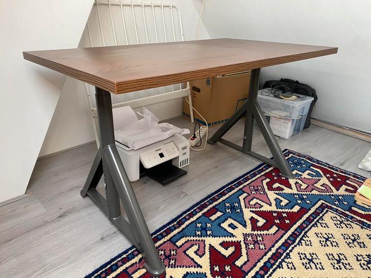 IDÅSEN Bureau, bruin/donkergrijs, 120x70 cm, Huis en Inrichting, Bureaus, Zo goed als nieuw, Ophalen of Verzenden