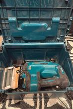 Makita DBN500ZJ 18V Li-Ion Accu brad tacker body in Mbox, Ophalen of Verzenden, Zo goed als nieuw