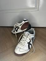 Asics schoenen, Bruin, Ophalen of Verzenden, Sneakers of Gympen, Gedragen