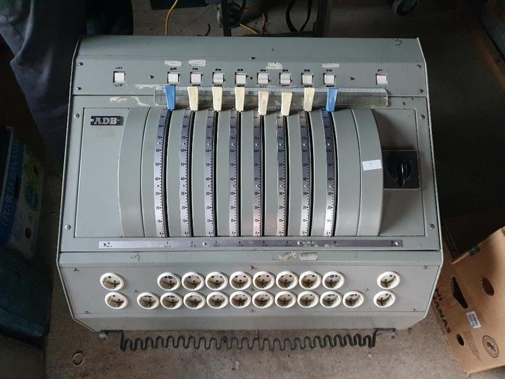 ADB Lichtbox, Muziek en Instrumenten, Theaterbelichting, Ophalen