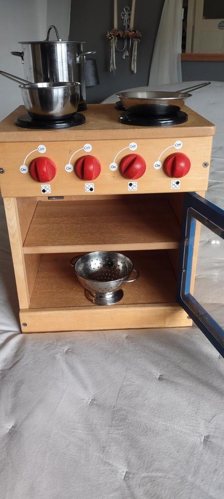 Compact kinderkeukentje 40 cm hg, Kinderen en Baby's, Speelgoed | Speelkeukens, Gebruikt, Speelkeuken, Hout, Ophalen of Verzenden