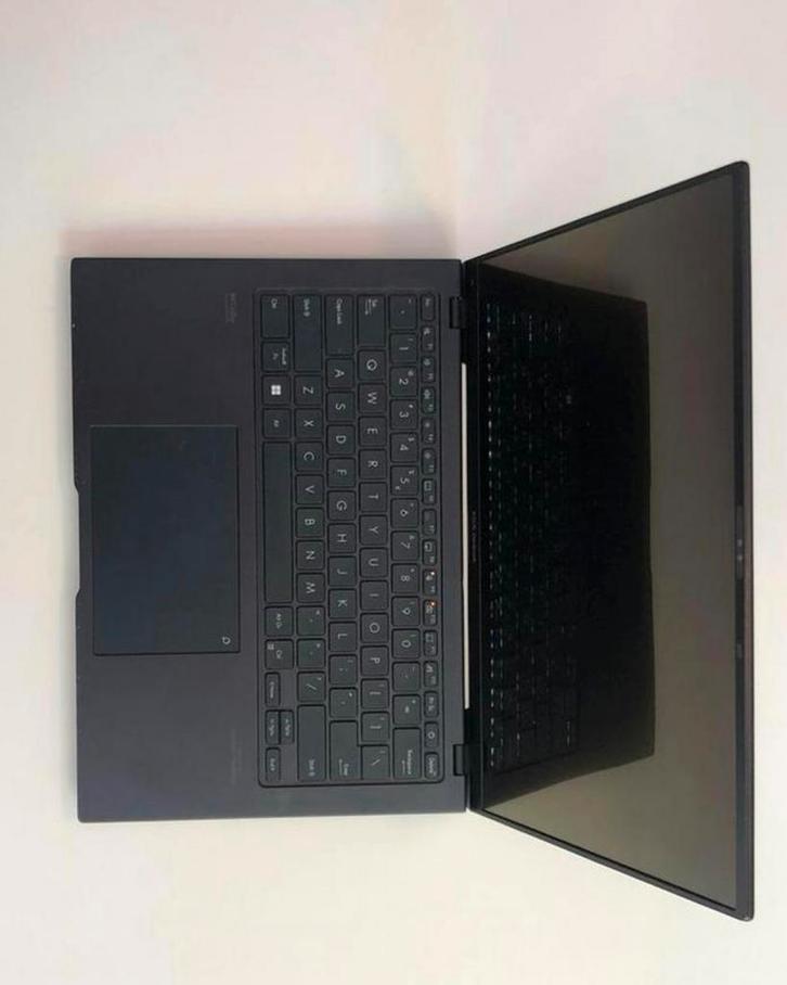 ASUS Zenbook Pro 14 OLED - i9, RTX 4060, 32GB RAM, Computers en Software, Windows Laptops, Gebruikt, 14 inch, SSD, 2 tot 3 Ghz