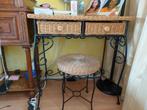 Vintage makeup tafeltje, riet met gietijzer onderstel + kruk, Ophalen, Overige materialen, Gebruikt, 50 tot 100 cm