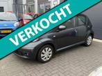 Toyota Aygo 1.0 AUTOMAAT | AIRCO| ELEKTR PAKKET | NAP |, Auto's, Euro 5, Stof, Gebruikt, 4 stoelen