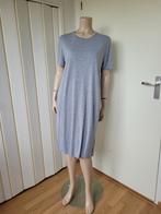 Anecdote jurk grijs maat L, Kleding | Dames, Maat 42/44 (L), Ophalen of Verzenden, Zo goed als nieuw, Onder de knie