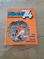 Voetbal wk '74 boek. München., Gelezen, Balsport, Ophalen of Verzenden