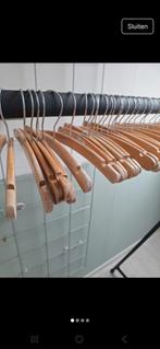 Kleding hangers 25 stuks  kinder kledinghangers, Ophalen