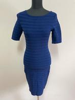 J111 - Donkerblauwe Karen Millen jurk maat 2 valt als S (1), Maat 38/40 (M), Blauw, Ophalen of Verzenden, Zo goed als nieuw
