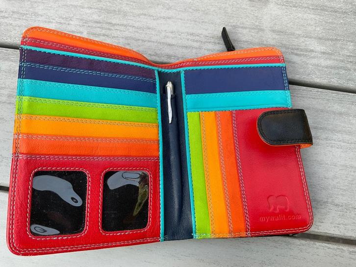 Vrolijke Mywalit portemonnee, Sieraden, Tassen en Uiterlijk, Portemonnees, Gebruikt, Overige merken, Zwart, Ophalen of Verzenden