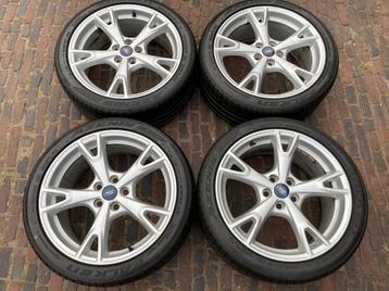 18” Ford Focus ST velgen + TPMS + goede 235/40 R18 banden beschikbaar voor biedingen