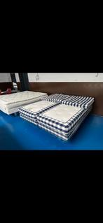 Hastens elektrische boxspring, 180x210. Medium en firm, Blauw, 180 cm, Stof, Ophalen of Verzenden