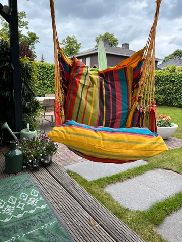 Hang stoel beschikbaar voor biedingen