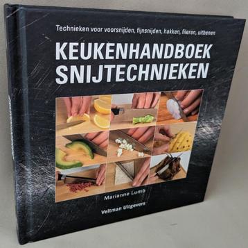 Boek Keukenhandboek snijtechnieken - Marianne Lumb beschikbaar voor biedingen