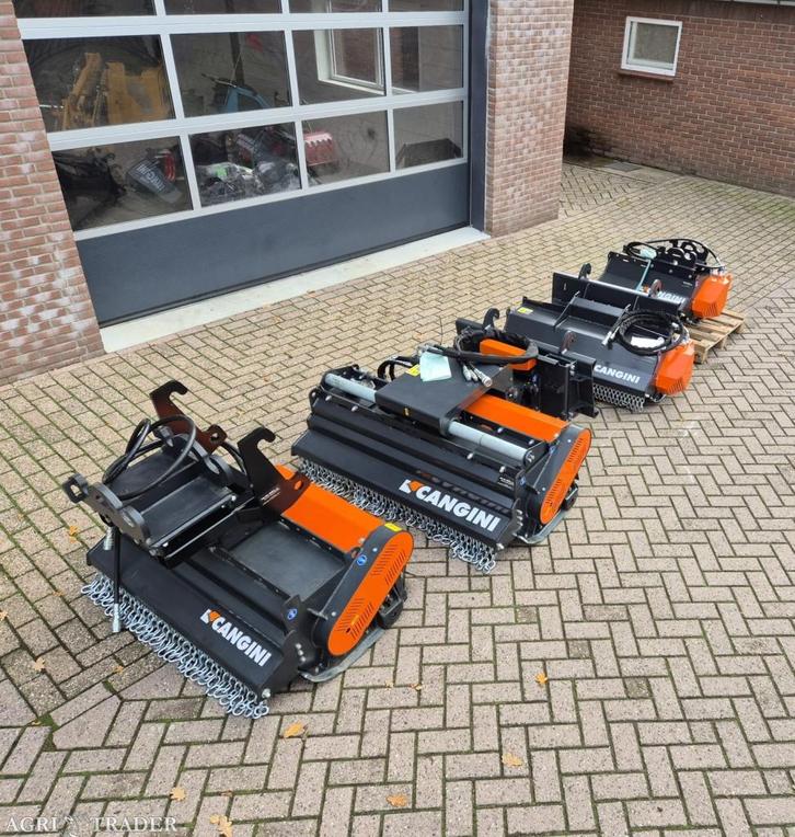 Cangini sloophamer/ Klepelmaaier en hakhamer CW05 of CW10, Zakelijke goederen, Machines en Bouw | Kranen en Graafmachines, Graafmachine