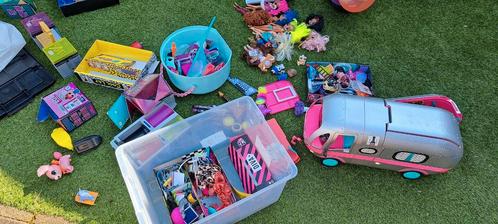 Belachelijk grote set L.O.L voor een mooie prijs, Kinderen en Baby's, Speelgoed | Poppenhuizen, Zo goed als nieuw, Ophalen