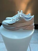 Puma sneakers maat 40 (nieuwstaat), Ophalen of Verzenden, Zo goed als nieuw, Sneakers of Gympen