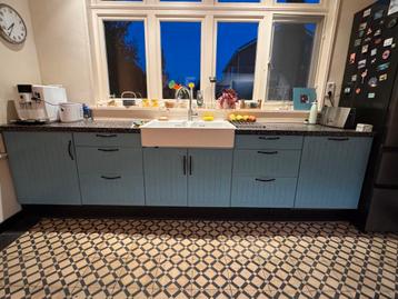 Complete keuken beschikbaar voor biedingen