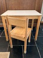 Kleuter bureau van Schilte, Ophalen, Gebruikt, Tafel(s) en Stoel(en)