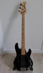 Music Man USA Stingray 2002 incl. originele koffer, Muziek en Instrumenten, Ophalen, Zo goed als nieuw