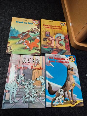 4 disney boeken beschikbaar voor biedingen