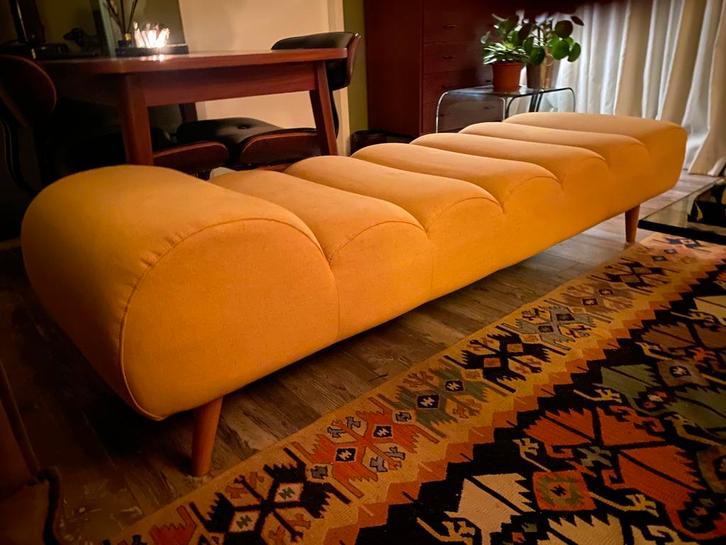 Daybed chaises lounge zacht geel L200XB65 cm, Huis en Inrichting, Banken | Sofa's en Chaises Longues, Gebruikt, Tweepersoons, 150 tot 200 cm