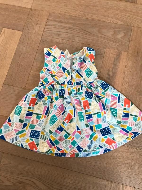 Superleuk fleurig zomerjurkje van ZARA maat 86 - erg netjes!, Kinderen en Baby's, Babykleding | Maat 86, Gebruikt, Meisje, Jurkje of Rokje