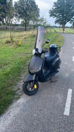 Nette scooter met weinig kilometers, Ophalen, Zo goed als nieuw, Overige typen, Overige merken
