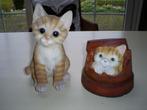 Poezen / katten beeldjes van kunststof 2 stuks, Ophalen of Verzenden, Gebruikt, Dier