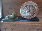 Mooie marmer art deco klok met beeld hond, Antiek en Kunst, Ophalen of Verzenden