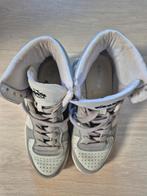Diadora Heritage Mi Basket wit/donkerblauw/zwart EU maat 38,, Diadora Heritage, Ophalen of Verzenden, Zo goed als nieuw, Jongen of Meisje