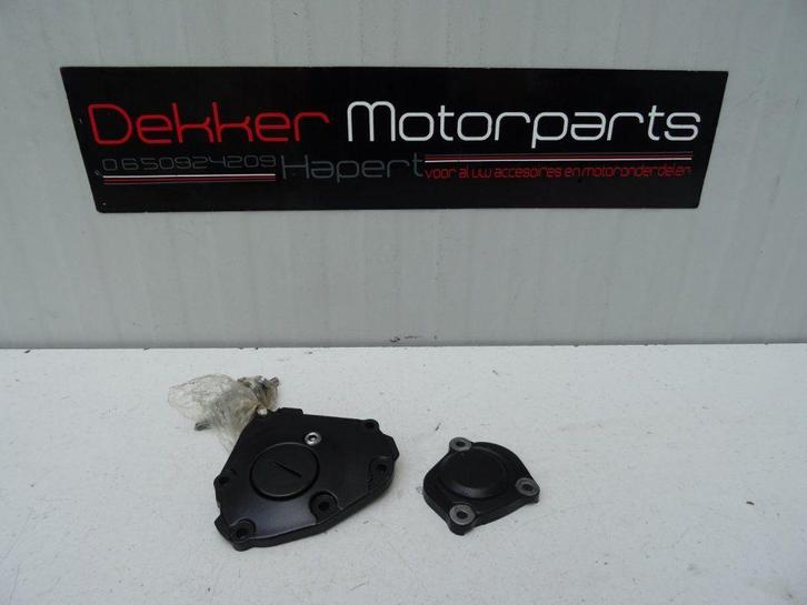 2x Rechter Blokdeksel / Blok deksel Yamaha YZF R1 2007-2008, Motoren, Onderdelen | Yamaha, Gebruikt, Ophalen of Verzenden