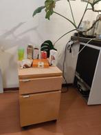 Swivelling Kitchen cabinet, Huis en Inrichting, Kasten | Roldeurkasten en Archiefkasten, Ophalen, Minder dan 50 cm, Light beech or maple wood veneer finish