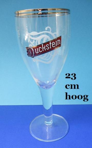 mooi groot bierglas op voet DUCKSTEIN beschikbaar voor biedingen