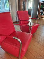 Twee rode fauteuils - Leer, Huis en Inrichting, Fauteuils, Ophalen, Zo goed als nieuw, 50 tot 75 cm, Leer