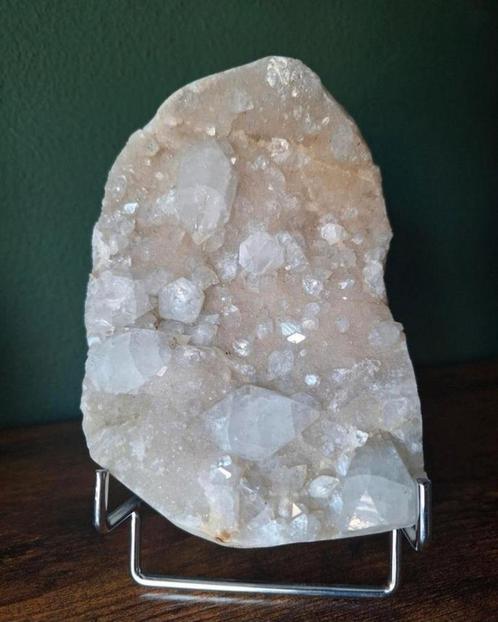 Apofyliet / spiegelapofyliet freeform 1,3 kg, Verzamelen, Mineralen en Fossielen, Mineraal, Verzenden