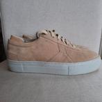 AXEL ARIGATO PLATFORM SNEAKER Beige Suède maat 39 - nieuw -, Kleding | Dames, Beige, Axel Arigato, Nieuw, Ophalen of Verzenden
