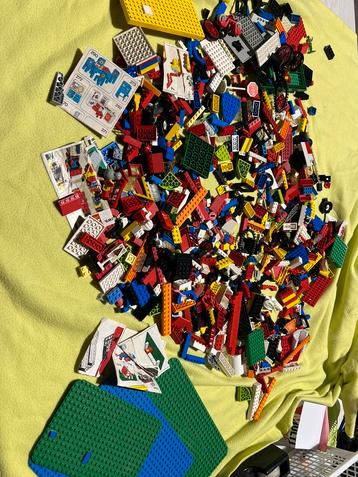 Vintage lego met dakjes oude raampjes hekjes wielen beschikbaar voor biedingen