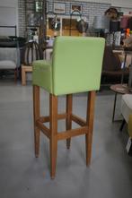 24 x barkruk barstoel hout kunstleer groen horeca mancave, Huis en Inrichting, Barkrukken, Ophalen, Met voetsteun, 60 tot 90 cm
